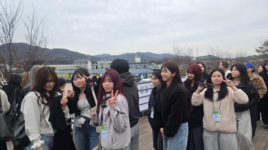 썸네일 사진